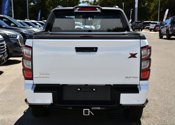 Used 1
                    ISUZU
                     for Sale Image