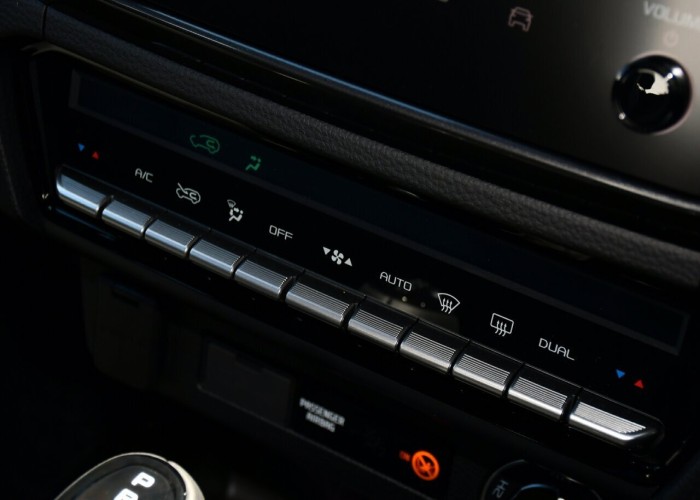 Used 1
                    ISUZU
                     for Sale Image