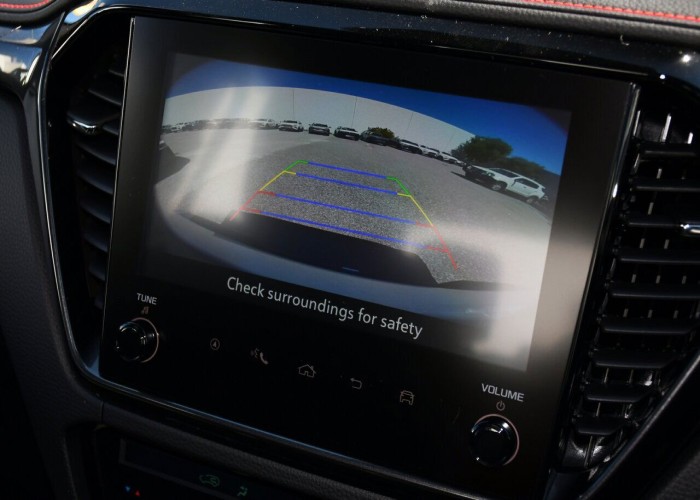 Used 1
                    ISUZU
                     for Sale Image