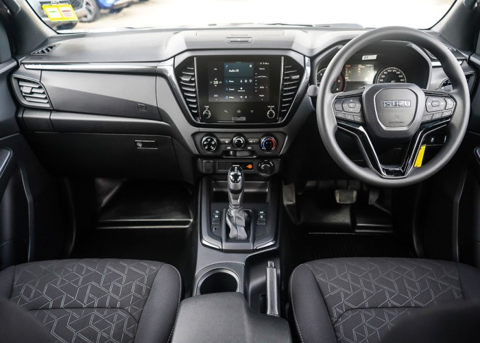 Used 1
                    ISUZU
                     for Sale Image