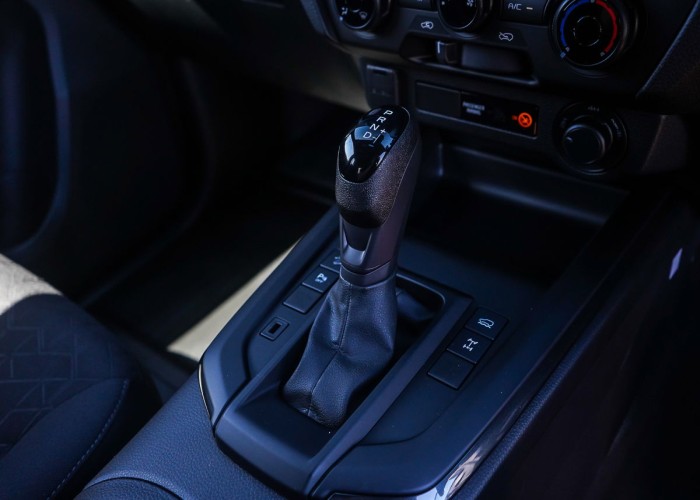 Used 1
                    ISUZU
                     for Sale Image