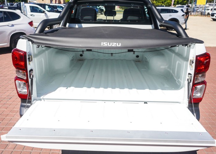 Used 1
                    ISUZU
                     for Sale Image