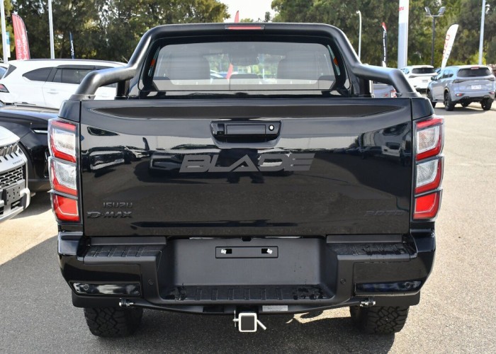 Used 1
                    ISUZU
                     for Sale Image