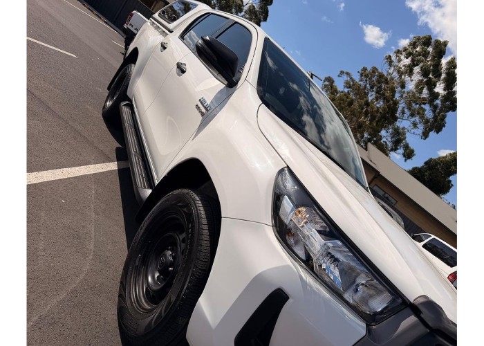 Used 1
                    TOYOTA
                     for Sale Image