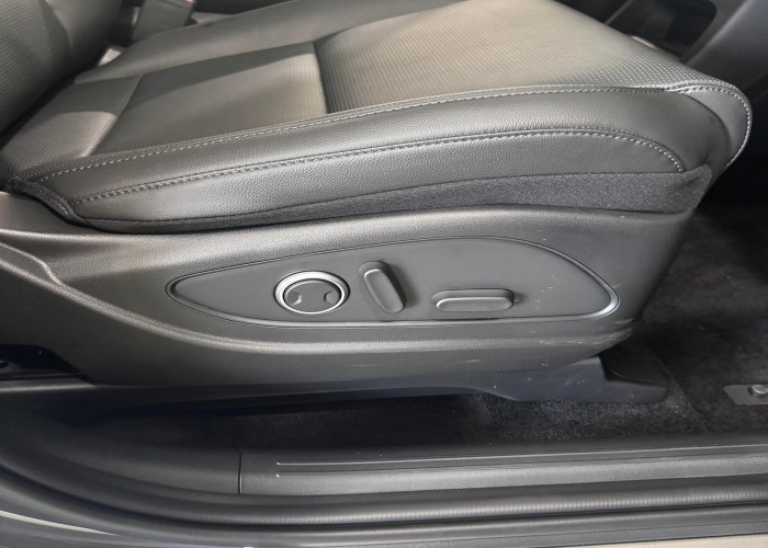 Used 1
                    HYUNDAI
                     for Sale Image